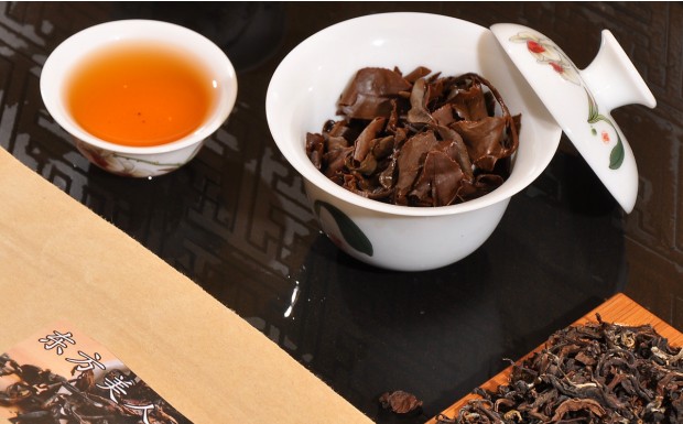 东方美人茶的特点和功效.jpg 东方美人茶的特点和功效.jpg