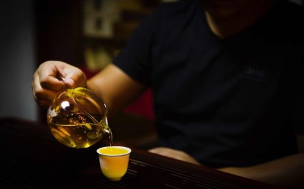 顾渚紫茶有哪些功效.jpg