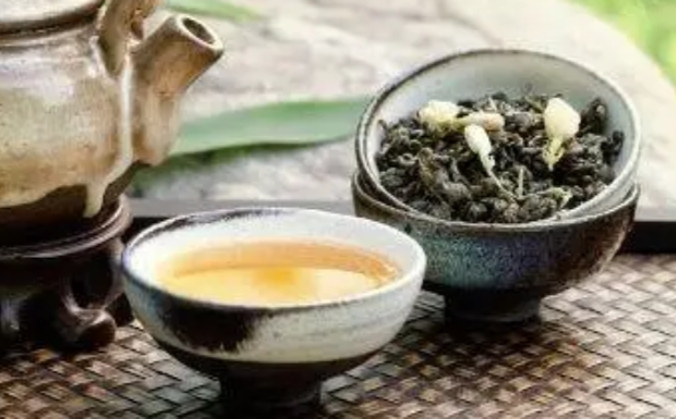 适合喝双井绿茶的人群.jpg 适合喝双井绿茶的人群.jpg