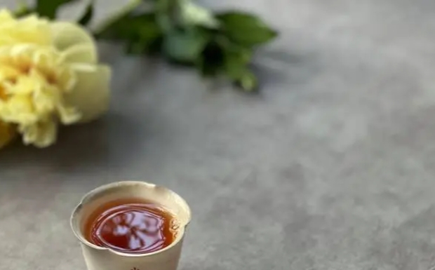 庐山云雾茶最贵一斤多少钱.jpg