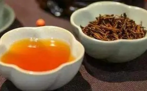 安吉白片冲泡方法.jpg 安吉白片冲泡方法.jpg