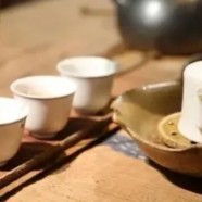 高桥银峰是卷曲型绿茶吗