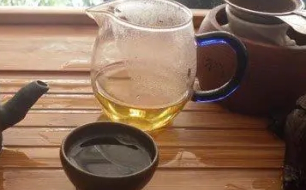 安化松针属于什么型的茶叶.jpg 安化松针属于什么型的茶叶.jpg
