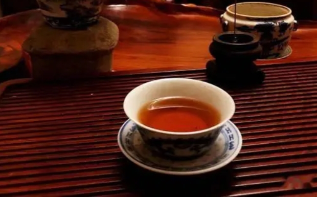 越乡龙井是绿茶吗