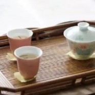 秦巴云雾怎么辨别