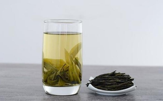女人喝苦丁茶的好处和坏处有哪些.png 女人喝苦丁茶的好处和坏处有哪些.png