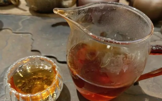 白鸡冠岩茶属于什么茶