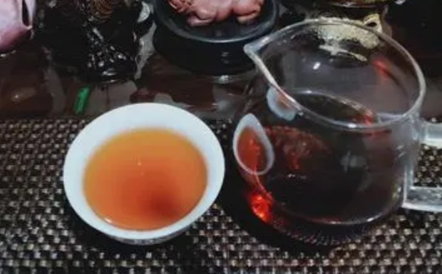 宜兴红茶功效与作用.jpg 宜兴红茶功效与作用.jpg
