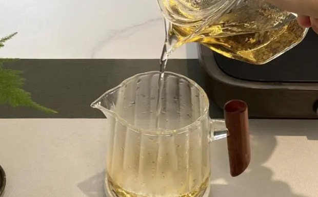 英德红茶对人体有什么好处.jpg 英德红茶对人体有什么好处.jpg