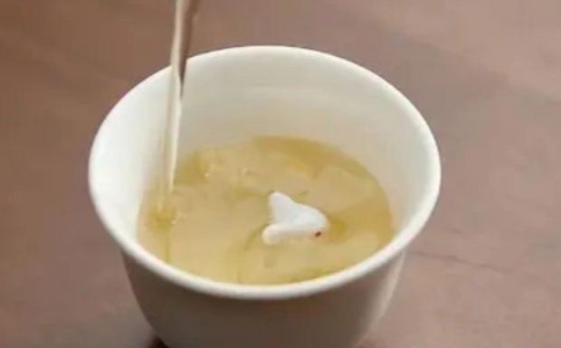 百合花可以泡茶喝吗.jpg 百合花可以泡茶喝吗.jpg