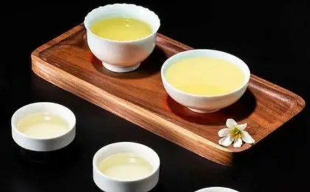 苦丁茶起什么作用.jpg 苦丁茶起什么作用.jpg