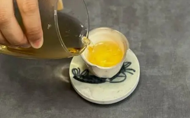 什么是铁罗汉茶.jpg 什么是铁罗汉茶.jpg
