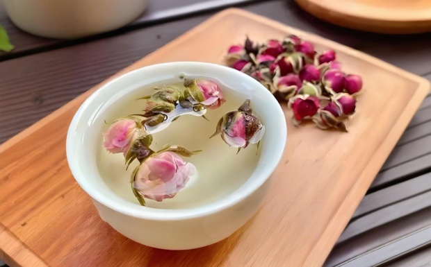 金边玫瑰茶天天喝好吗.jpg 金边玫瑰茶天天喝好吗.jpg