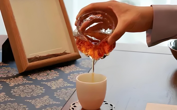日照红梅茶制作工艺
