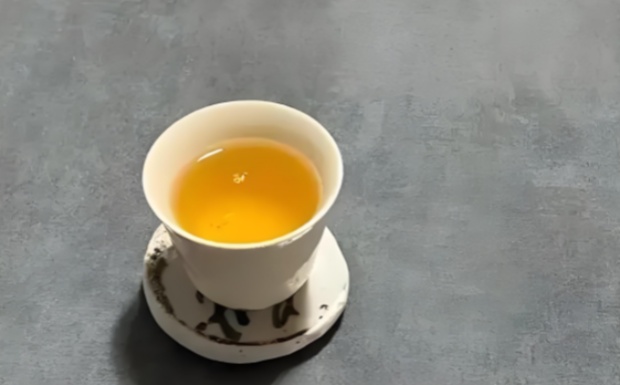 寿眉与白牡丹的区别