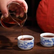 冰岛好还是老班章好