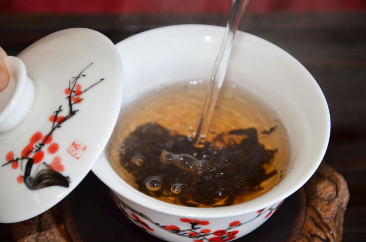 老班章茶香气口感特点